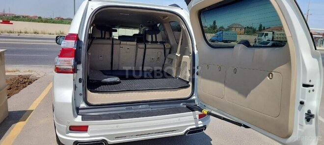 Toyota Land Cruiser Prado 2010, 176,130 km - 2.7 л - Bakı