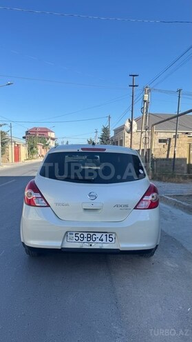 Nissan Tiida 2011, 277,000 km - 1.6 l - Bakı