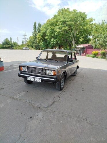LADA (VAZ) 2107 2010, 92,000 km - 1.6 л - Qax