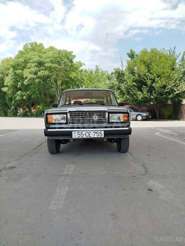 LADA (VAZ) 2107 2010, 92,000 km - 1.6 л - Qax