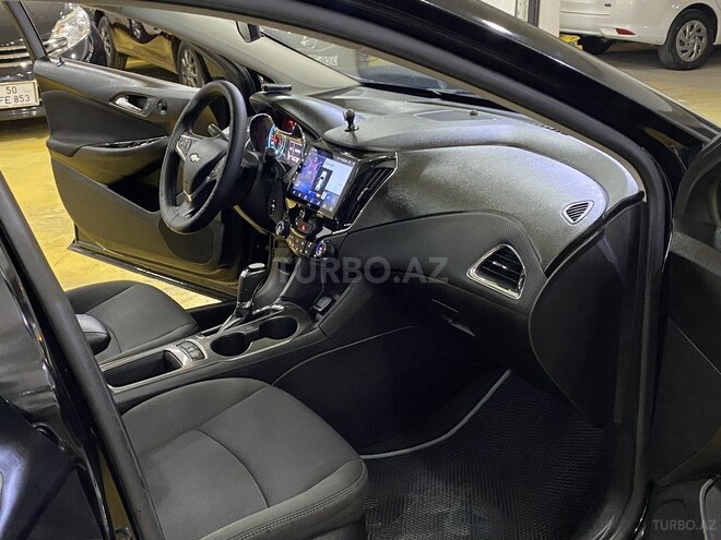 Chevrolet Cruze 2017, 163,254 km - 1.4 л - Sumqayıt