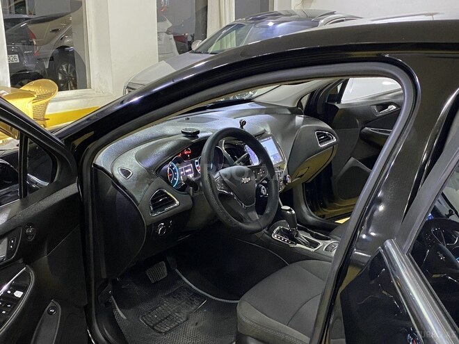 Chevrolet Cruze 2017, 163,254 km - 1.4 л - Sumqayıt