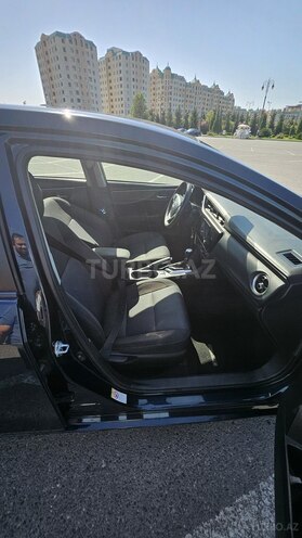 Toyota Corolla 2017, 230,000 km - 1.8 l - Bakı