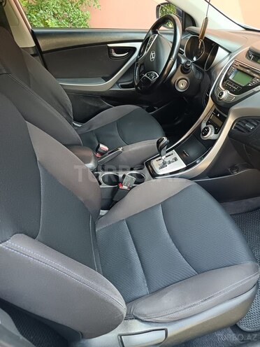 Hyundai Elantra 2011, 311,097 km - 1.8 l - Qəbələ