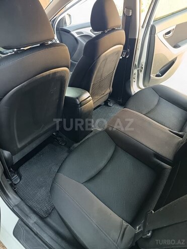 Hyundai Elantra 2011, 311,097 km - 1.8 l - Qəbələ