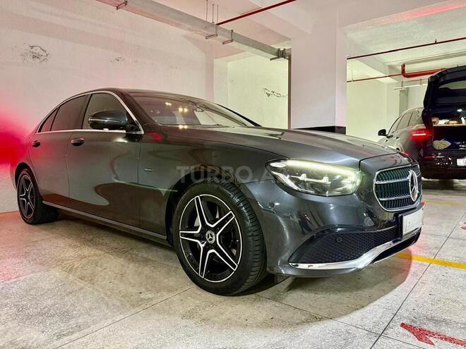 Mercedes E 300 de-14