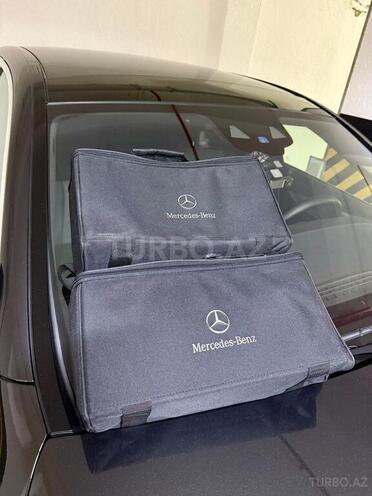 Mercedes E 300 de-4