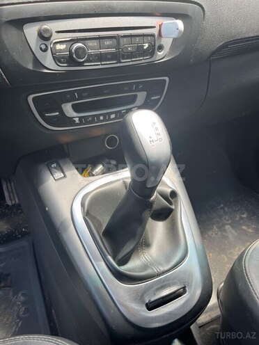 Renault Megane Scenic 2013, 330,621 km - 1.5 л - Bakı