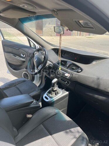 Renault Megane Scenic 2013, 330,621 km - 1.5 л - Bakı