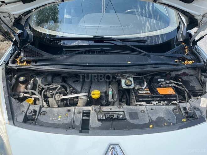 Renault Megane Scenic 2013, 330,621 km - 1.5 л - Bakı