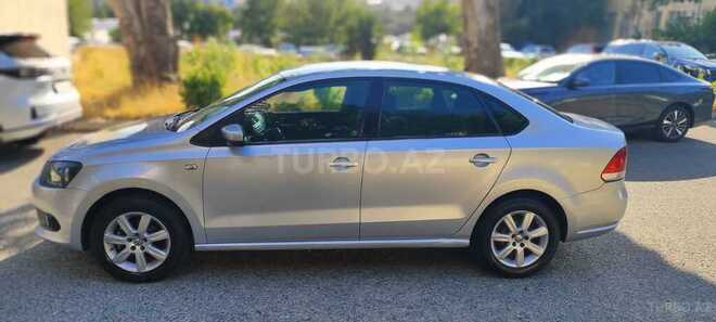 Volkswagen Polo 2012, 242,000 km - 1.6 l - Bakı