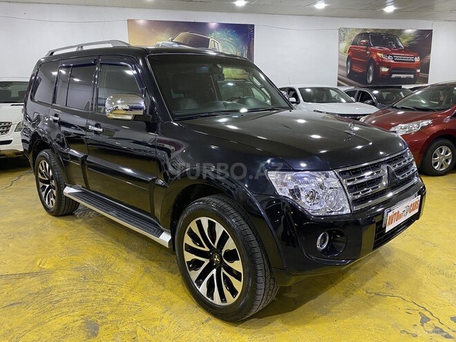 Mitsubishi Pajero 2011, 208,125 km - 3.5 l - Sumqayıt