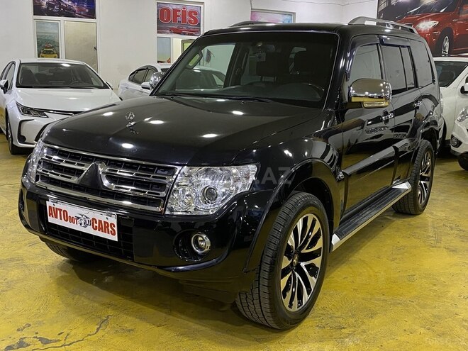 Mitsubishi Pajero 2011, 208,125 km - 3.5 l - Sumqayıt
