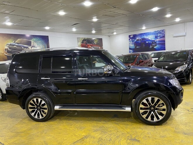 Mitsubishi Pajero 2011, 208,125 km - 3.5 l - Sumqayıt