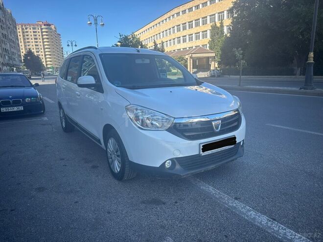 Dacia Lodgy 2016, 198,500 km - 1.5 л - Bakı