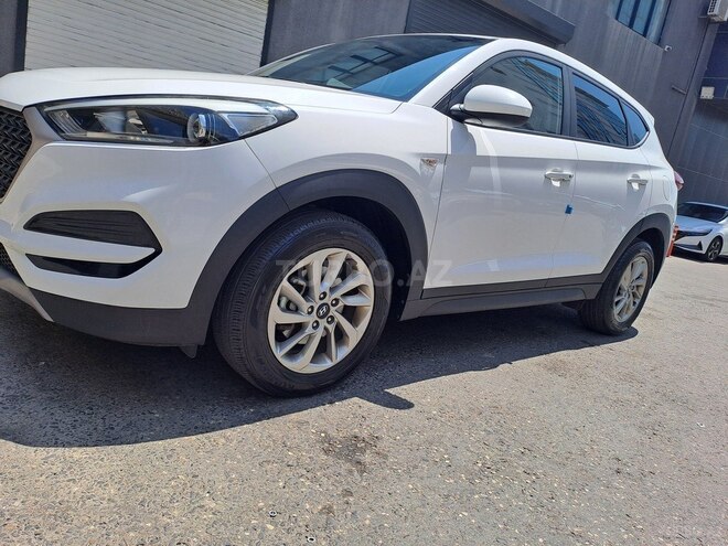 Hyundai Tucson 2016, 194,000 km - 1.7 l - Bakı