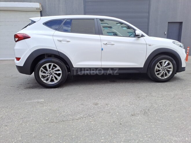 Hyundai Tucson 2016, 194,000 km - 1.7 l - Bakı