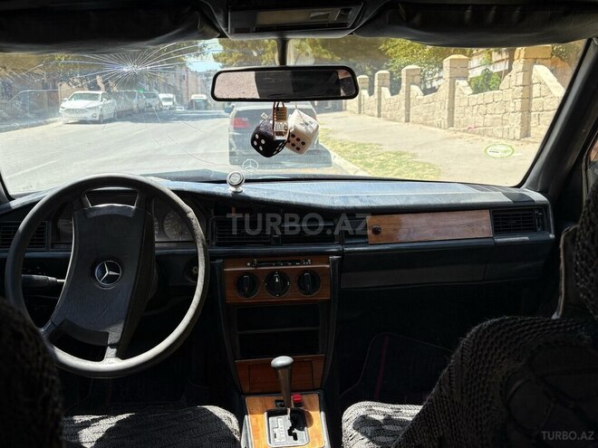 Mercedes 190 1991, 300,000 km - 2.0 l - Bakı