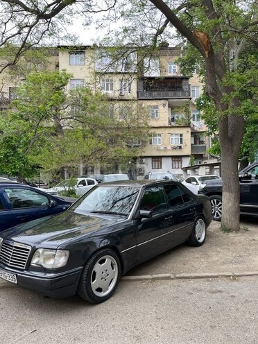 Mercedes E 200 1994, 525,000 km - 2.0 л - Bakı