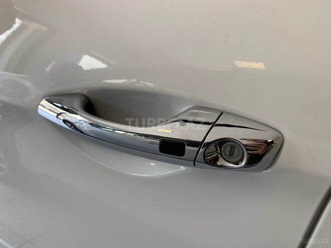 Hyundai Santa Fe-15