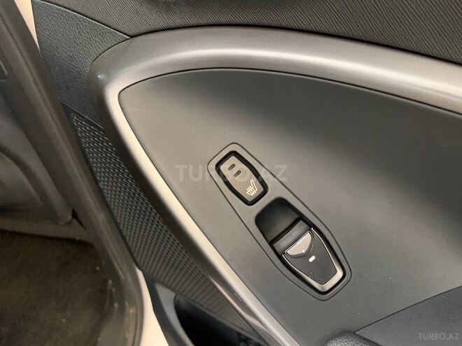 Hyundai Santa Fe-14