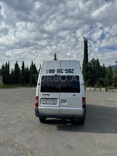 Ford Transit-7