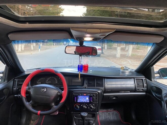 Opel Vectra 1996, 300,000 km - 1.6 l - Sumqayıt