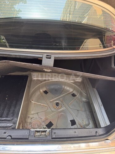 Mercedes E 230 1997, 428,000 km - 2.3 l - Bakı