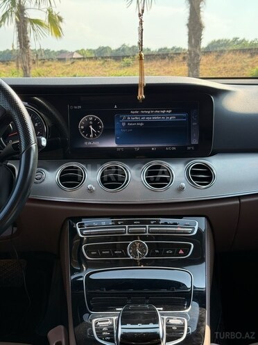 Mercedes E 200 2016, 111,000 km - 2.0 l - Bakı