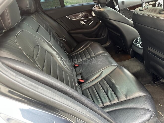 Mercedes C 300 4MATIC 2015, 111,000 km - 2.0 l - Bakı