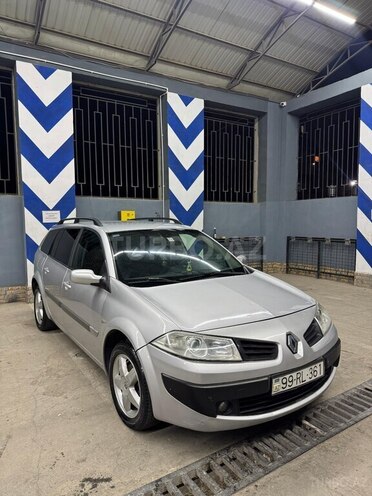 Renault Megane-7