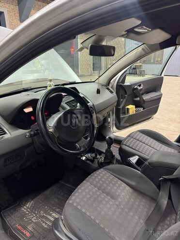 Renault Megane-15