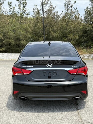 Hyundai Sonata-7