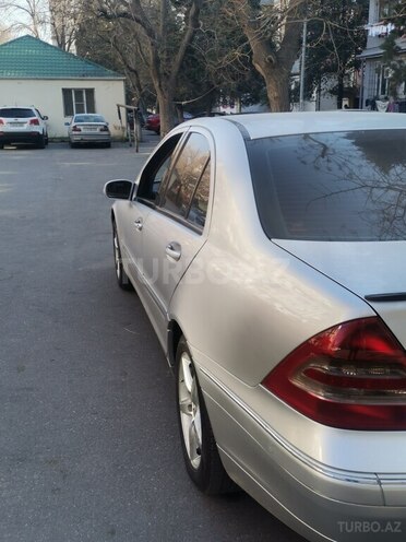 Mercedes C 200 2004, 327,000 km - 2.0 l - Bakı