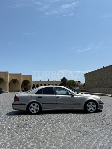 Mercedes E 270 2003, 350,000 km - 2.7 л - Bakı