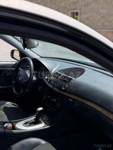 Mercedes E 270 2003, 350,000 km - 2.7 л - Bakı