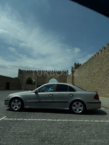 Mercedes E 270 2003, 350,000 km - 2.7 л - Bakı