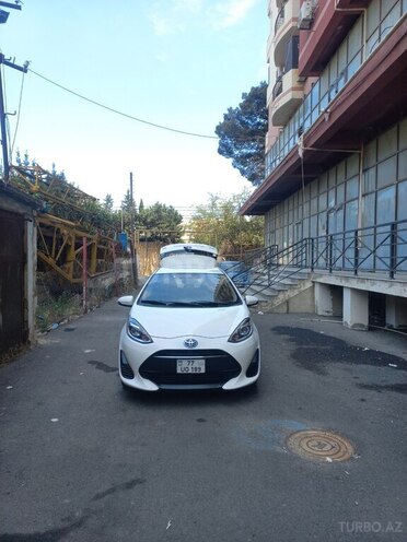 Toyota Aqua 2019, 65,286 km - 1.5 л - Bakı