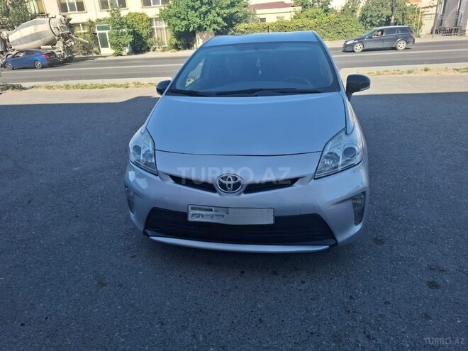 Toyota Prius-1