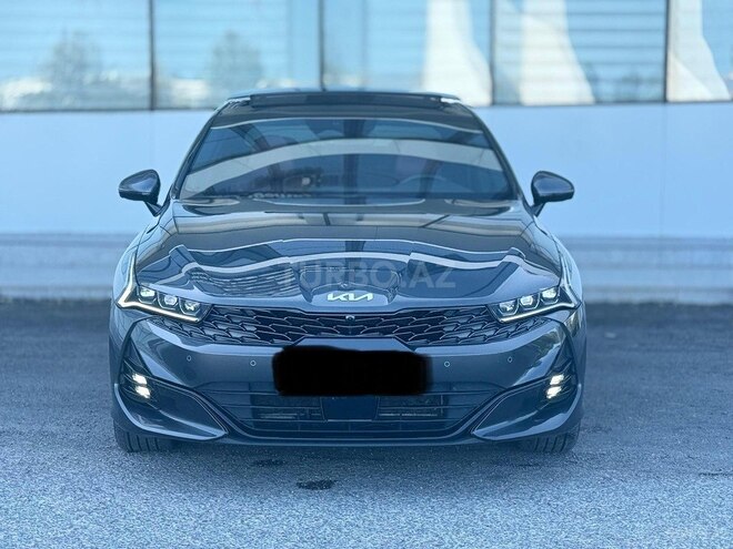 Kia K5-3