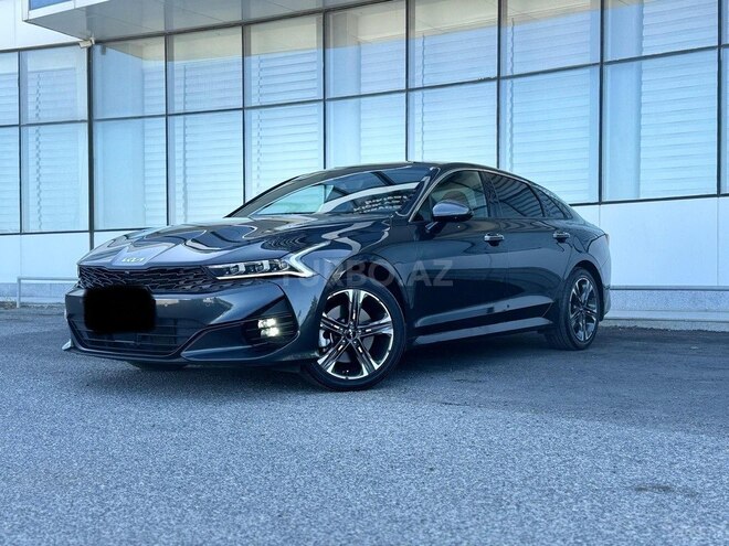 Kia K5-1