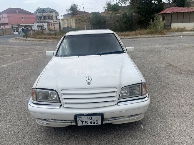Mercedes C 200 1995, 335,000 km - 2.0 л - Bakı