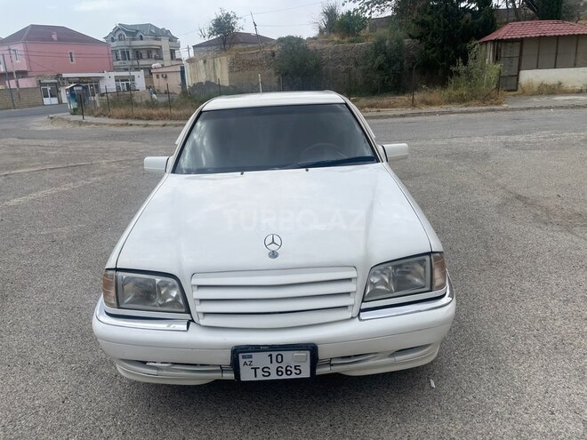 Mercedes C 200 1995, 335,000 km - 2.0 л - Bakı
