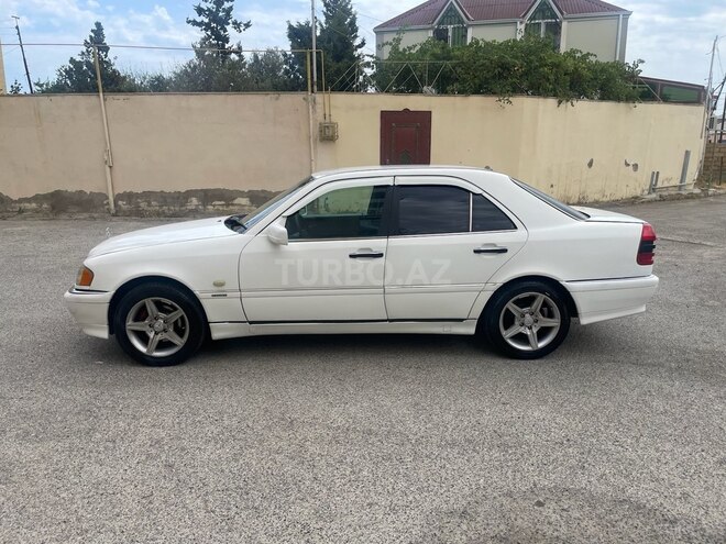 Mercedes C 200 1995, 335,000 km - 2.0 л - Bakı