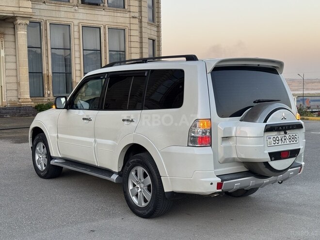 Mitsubishi Pajero 2008, 206,425 km - 3.0 l - Bakı