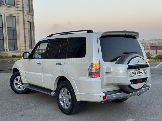 Mitsubishi Pajero 2008, 206,425 km - 3.0 l - Bakı