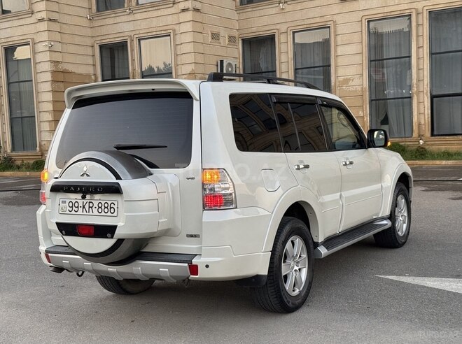 Mitsubishi Pajero 2008, 206,425 km - 3.0 l - Bakı