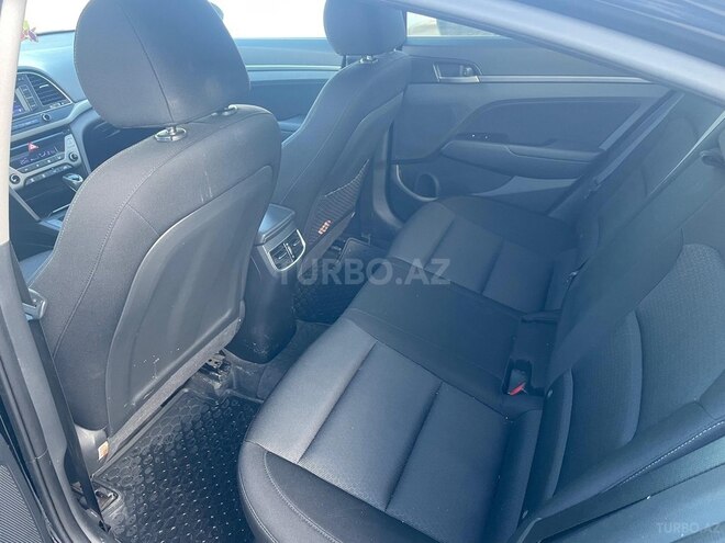 Hyundai Elantra 2018, 78,000 km - 2.0 l - Bakı