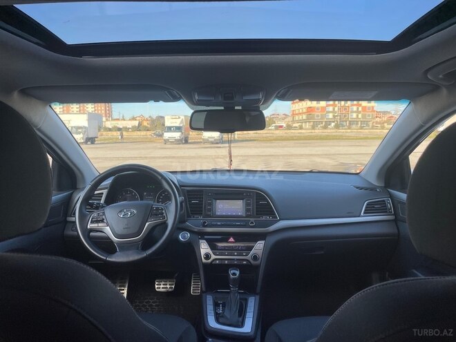 Hyundai Elantra 2018, 78,000 km - 2.0 l - Bakı