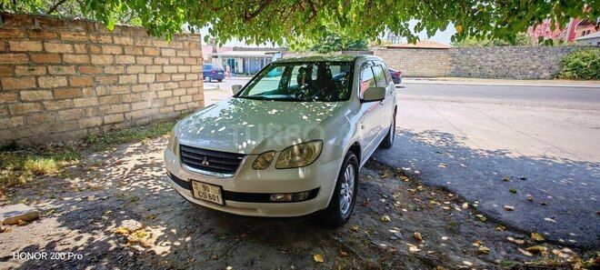 Mitsubishi Airtrek 2001, 290,000 km - 2.4 л - Şəki